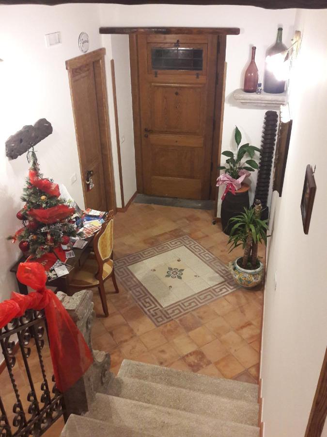 Il Casale Del Generale Bed & Breakfast อาเจโรลา ภายนอก รูปภาพ