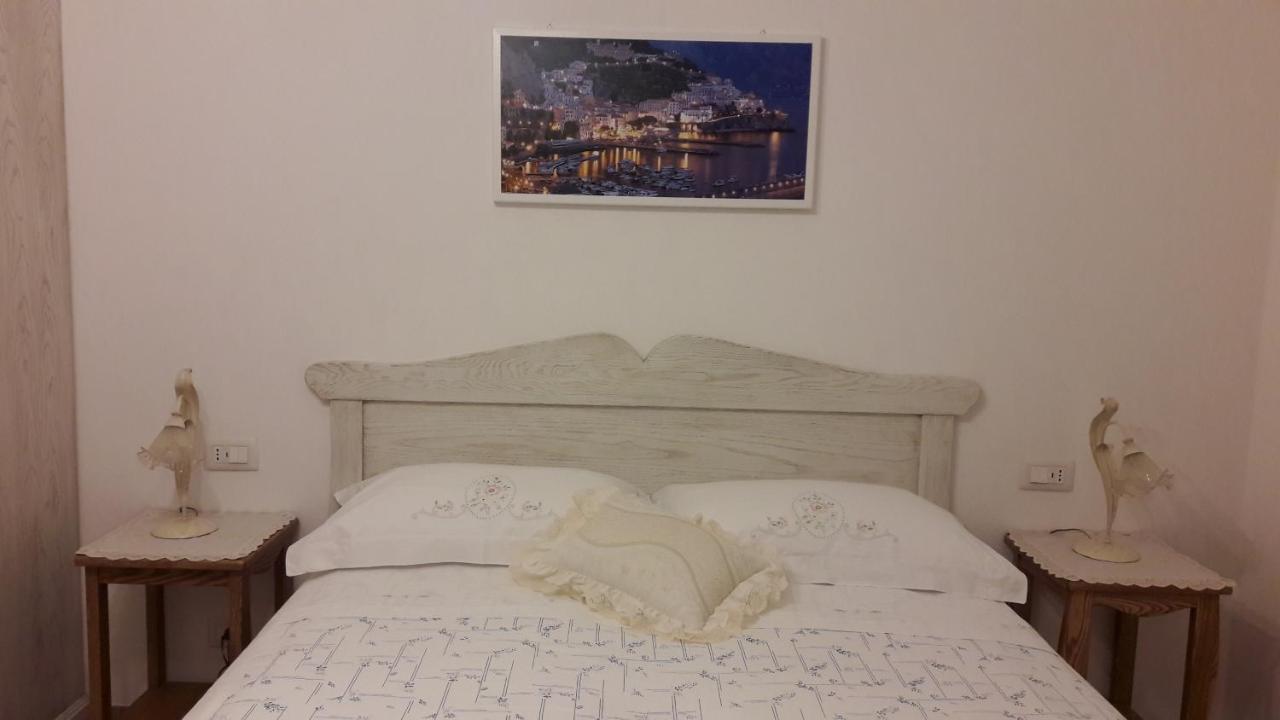 Il Casale Del Generale Bed & Breakfast อาเจโรลา ภายนอก รูปภาพ