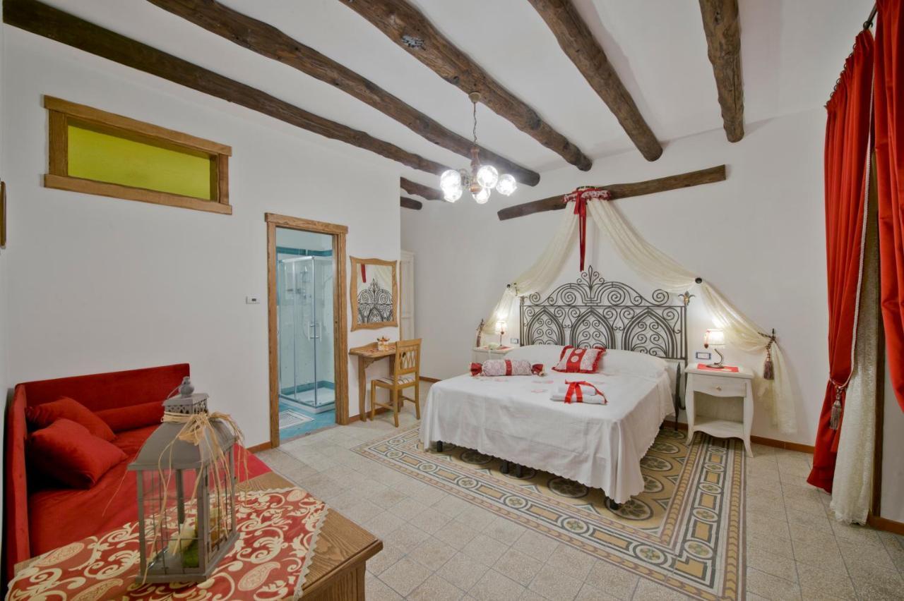 Il Casale Del Generale Bed & Breakfast อาเจโรลา ภายนอก รูปภาพ