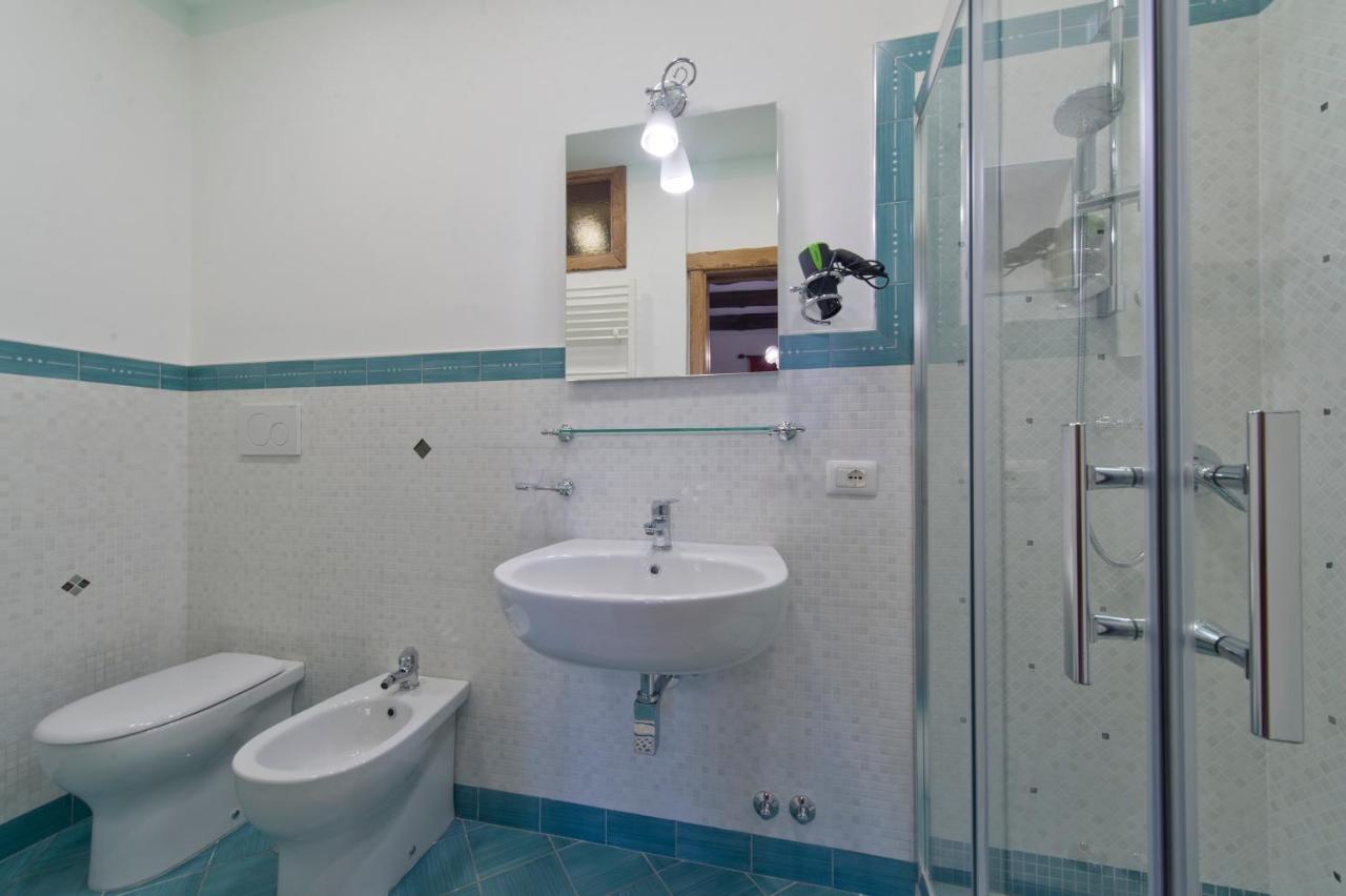 Il Casale Del Generale Bed & Breakfast อาเจโรลา ภายนอก รูปภาพ