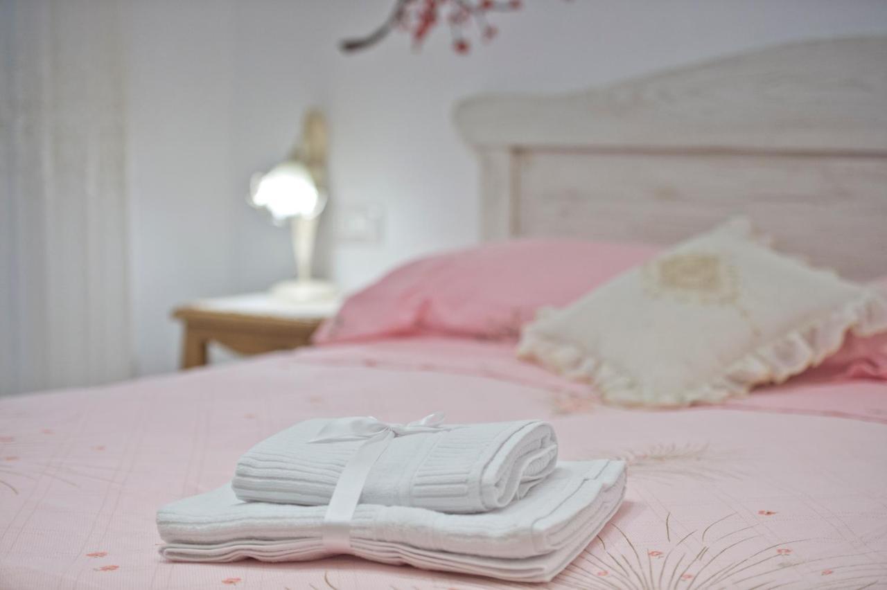 Il Casale Del Generale Bed & Breakfast อาเจโรลา ภายนอก รูปภาพ