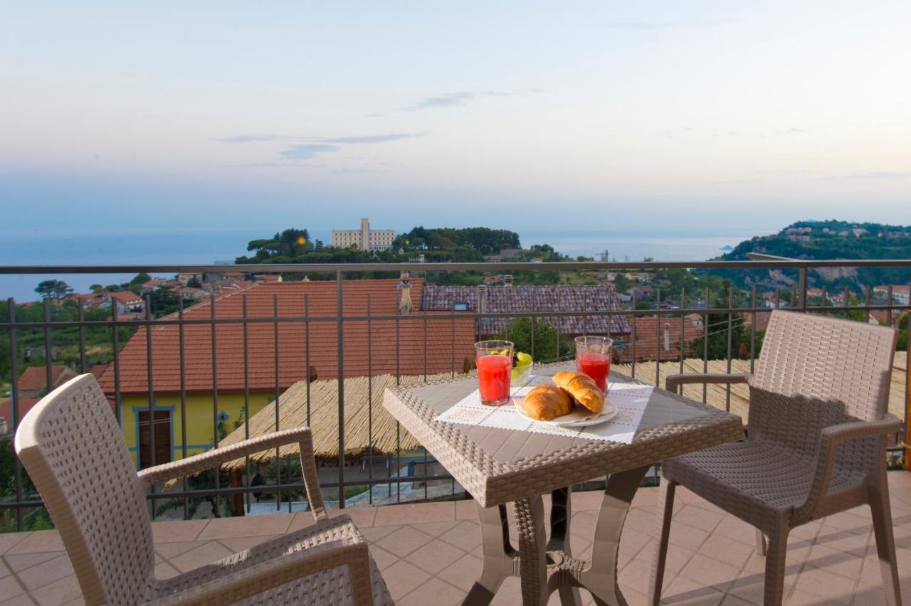 Il Casale Del Generale Bed & Breakfast อาเจโรลา ภายนอก รูปภาพ