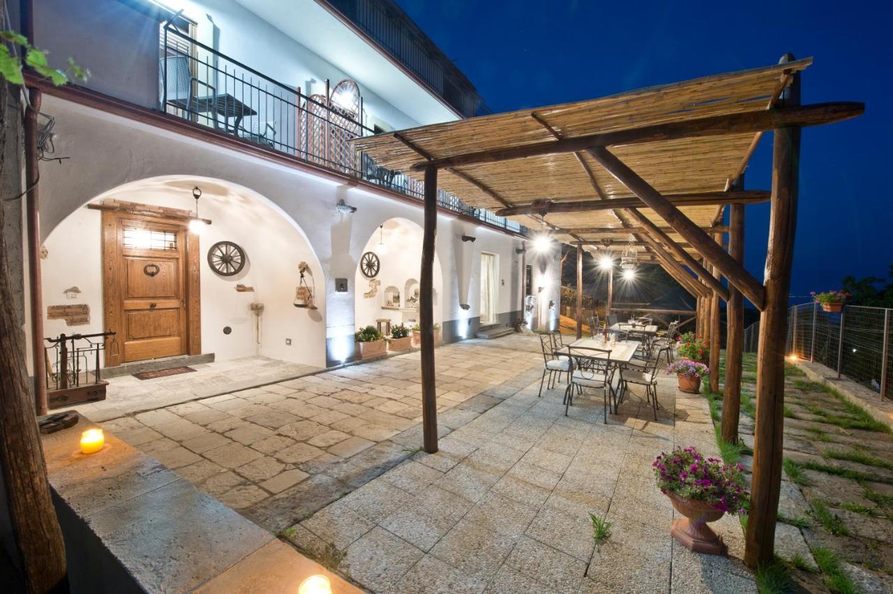 Il Casale Del Generale Bed & Breakfast อาเจโรลา ภายนอก รูปภาพ